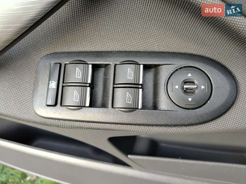 Минивэн Ford C-Max 2008 в Шептицькому