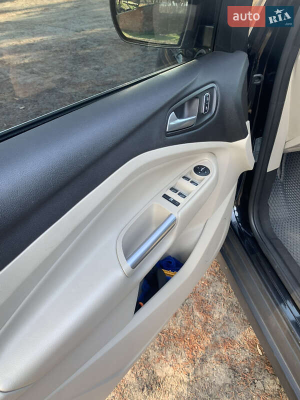 Минивэн Ford C-Max 2013 в Владимире