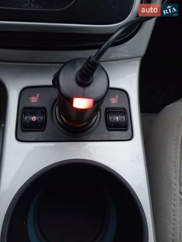 Мінівен Ford C-Max 2013 в Рівному фото 21 Мінівен Ford C-Max 2013 в Рівному