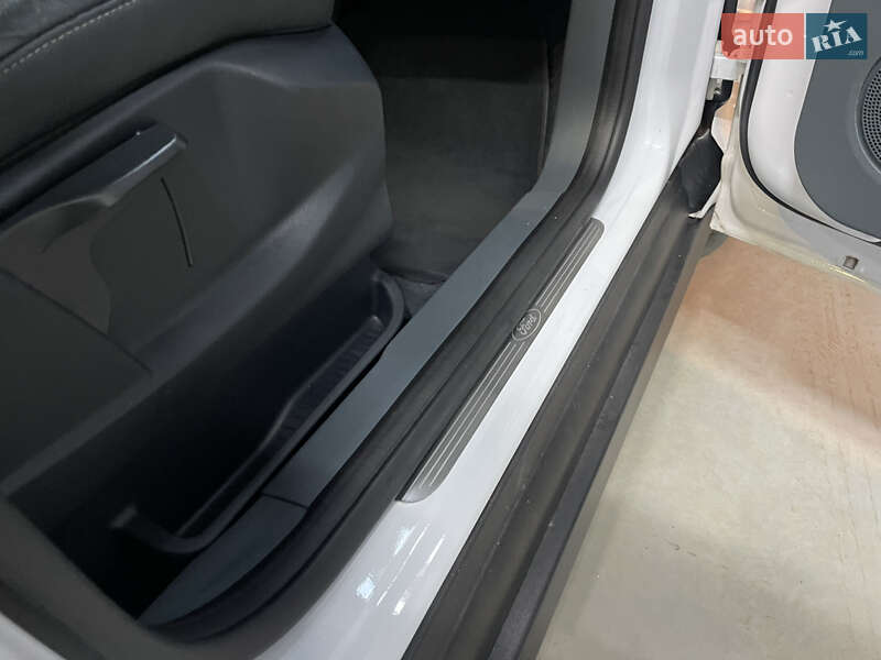 Минивэн Ford C-Max 2012 в Стрые фото 22 Минивэн Ford C-Max 2012 в Стрые