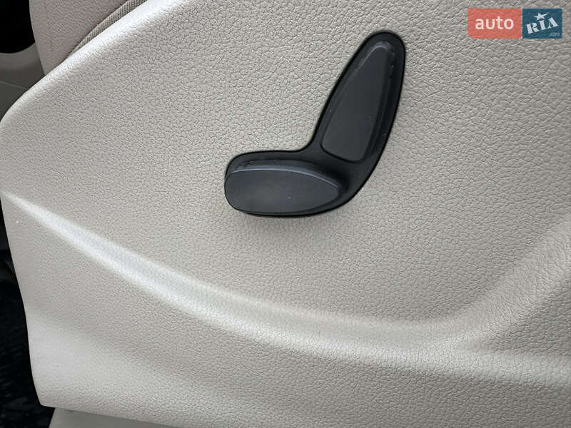 Мінівен Ford C-Max 2014 в Вінниці