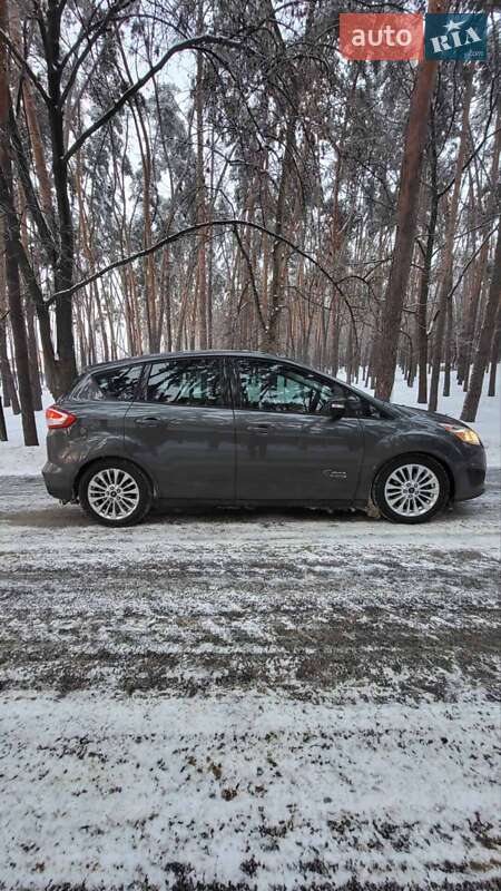 Минивэн Ford C-Max 2017 в Киеве
