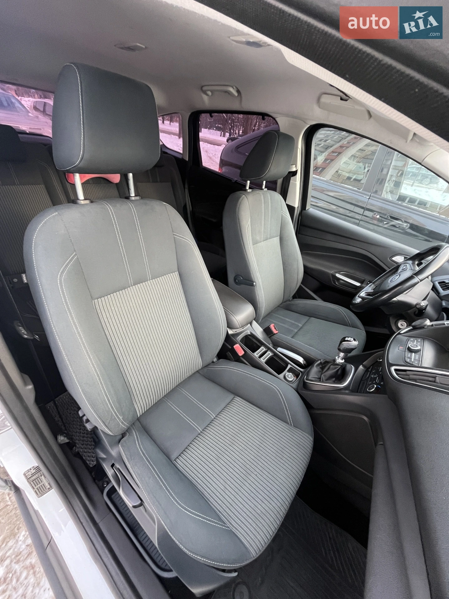2016 Ford C-MAX - мініатюра 19