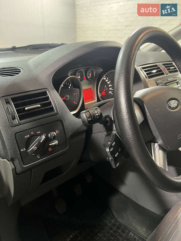 Мінівен Ford C-Max 2010 в Володимирці