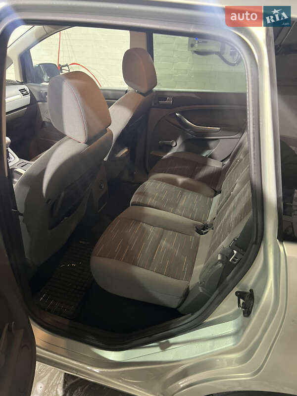 Мінівен Ford C-Max 2010 в Володимирці