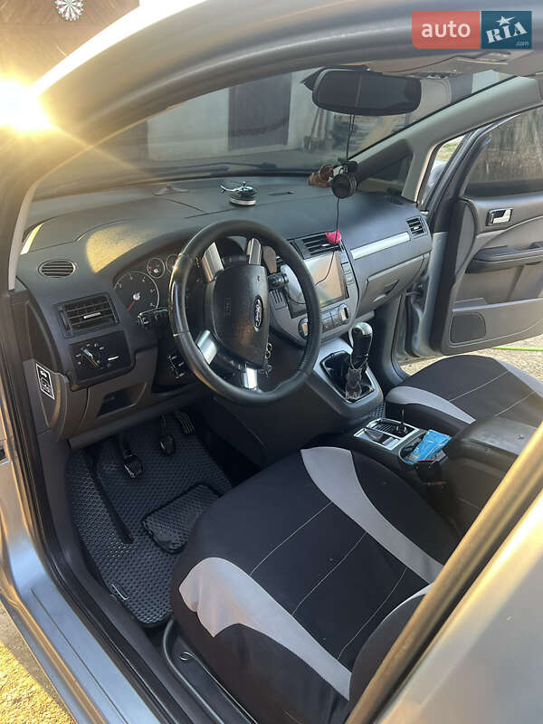 Минивэн Ford C-Max 2004 в Сторожинце