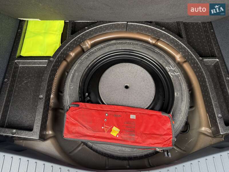 Минивэн Ford C-Max 2014 в Стрые фото 55 Минивэн Ford C-Max 2014 в Стрые