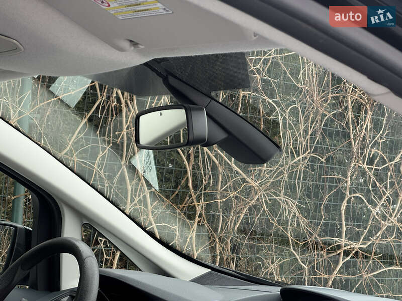 Мінівен Ford C-Max 2012 в Стрию