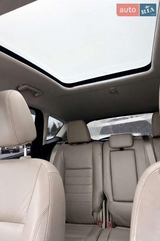 Минивэн Ford C-Max 2012 в Львове