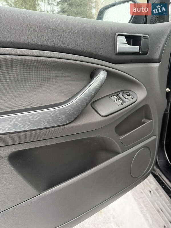 Минивэн Ford C-Max 2008 в Луцке