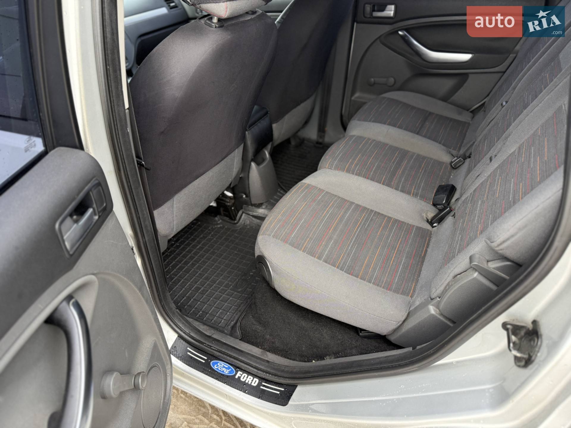 2010 Ford C-MAX - мініатюра 8
