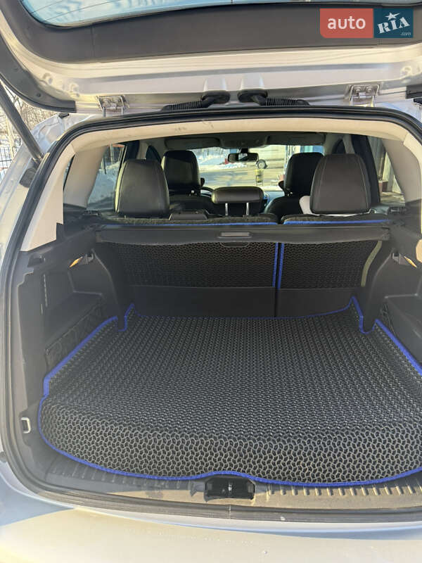 Минивэн Ford C-Max 2014 в Чернигове