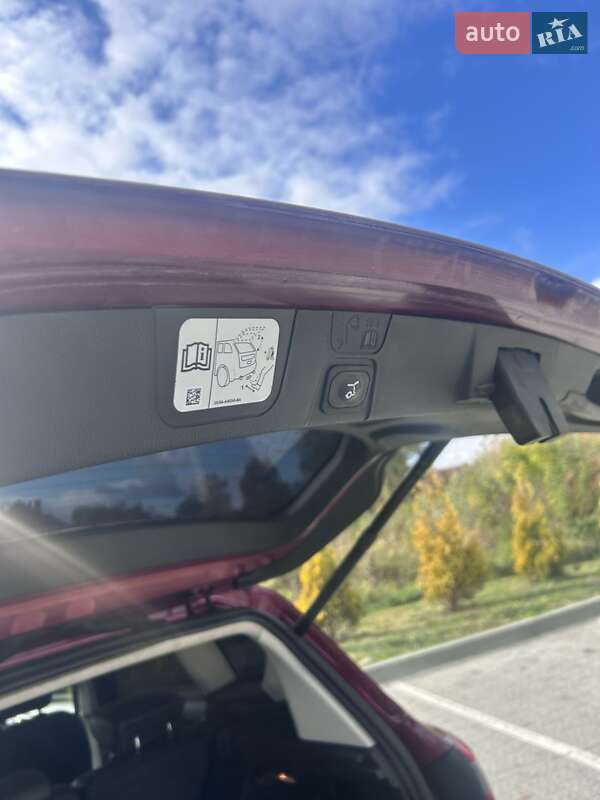 Минивэн Ford C-Max 2014 в Львове фото 14 Минивэн Ford C-Max 2014 в Львове