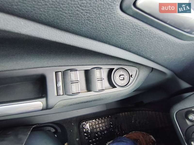 Минивэн Ford C-Max 2014 в Хмельницком