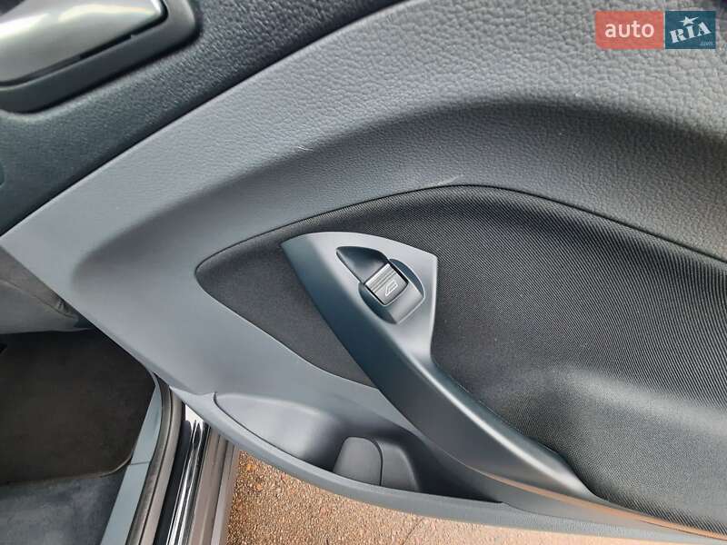 Мінівен Ford C-Max 2011 в Рівному фото 29 Мінівен Ford C-Max 2011 в Рівному