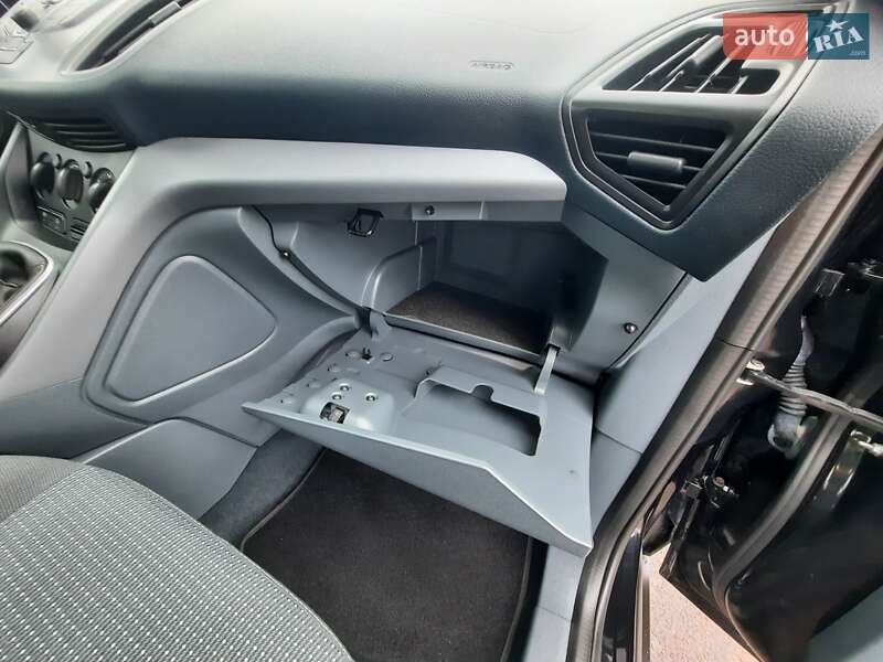 Мінівен Ford C-Max 2011 в Рівному фото 37 Мінівен Ford C-Max 2011 в Рівному