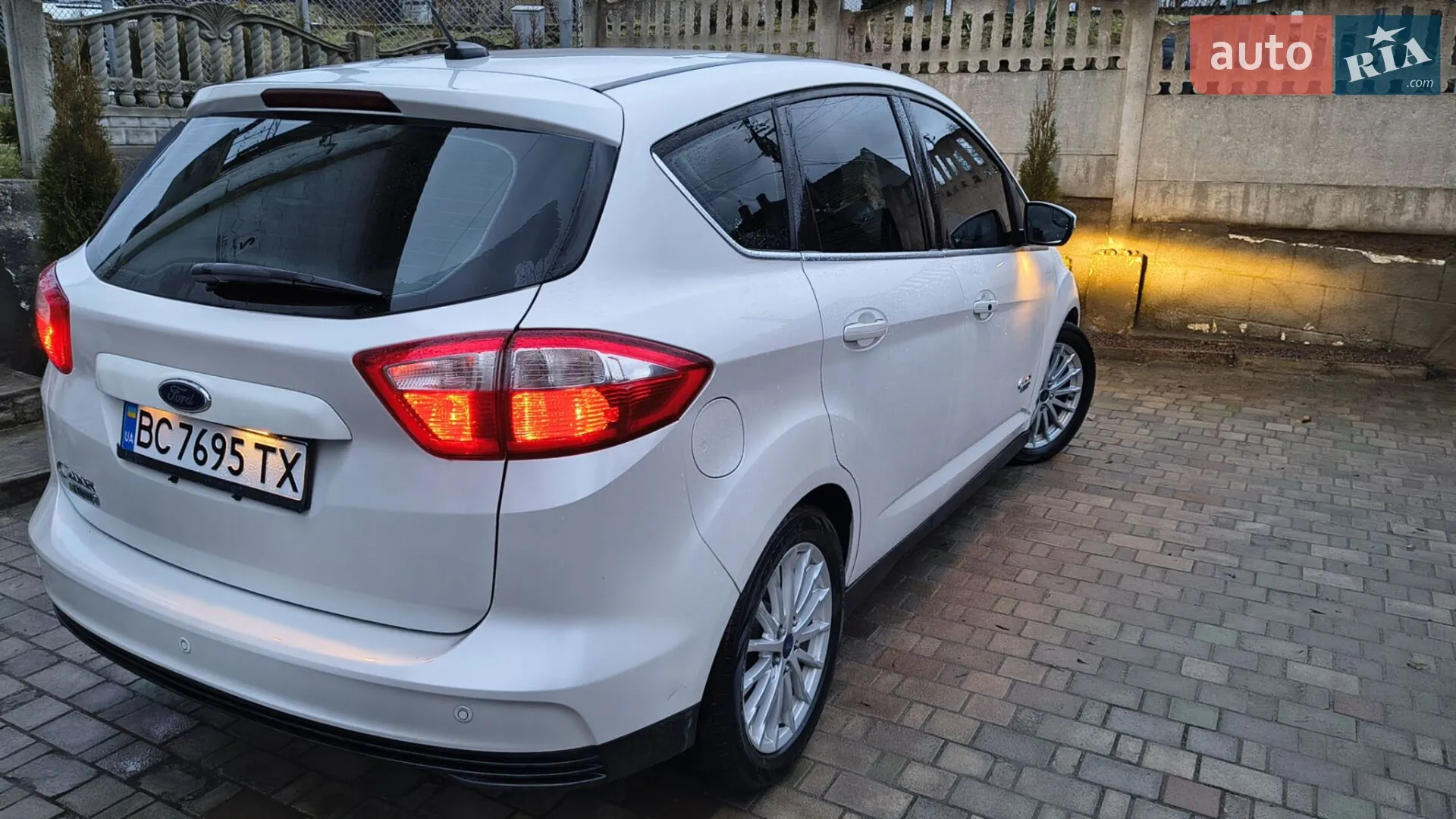 2015 Ford C-MAX - мініатюра 17