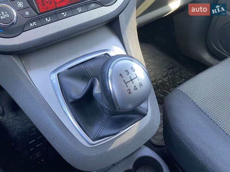 Минивэн Ford C-Max 2010 в Львове