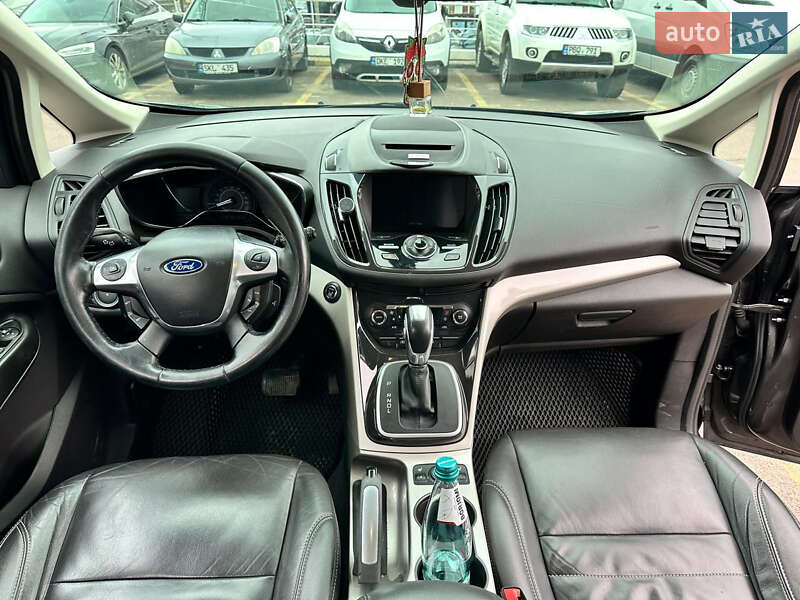 Минивэн Ford C-Max 2015 в Килии