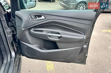 Минивэн Ford C-Max 2015 в Килии
