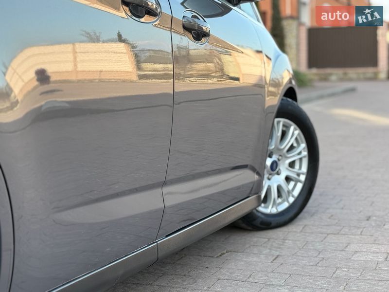 Минивэн Ford C-Max 2012 в Стрые