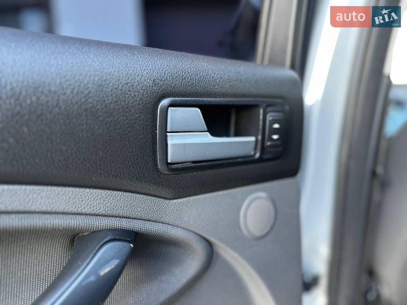 Минивэн Ford C-Max 2009 в Тернополе