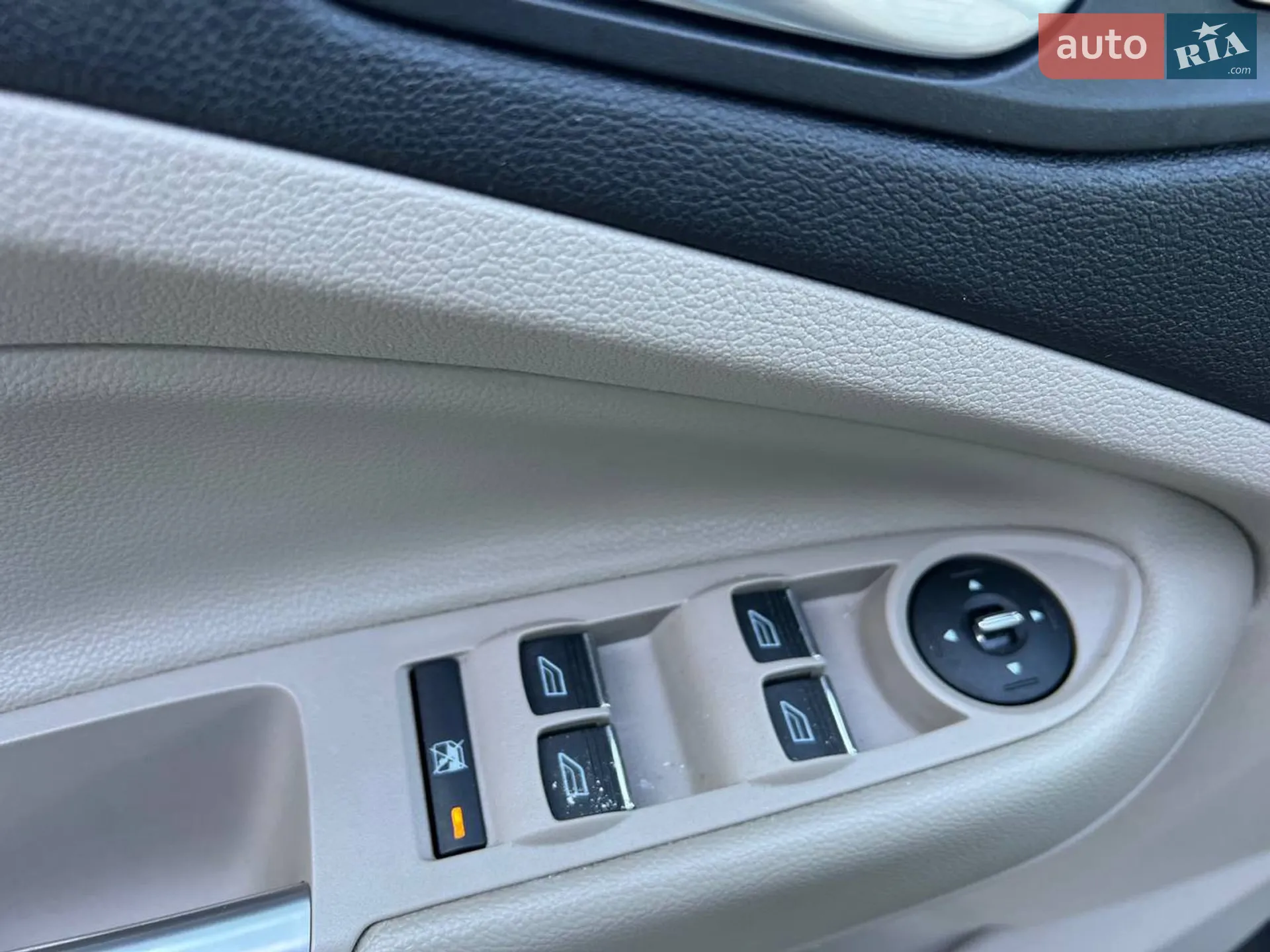 2012 Ford C-MAX - мініатюра 16