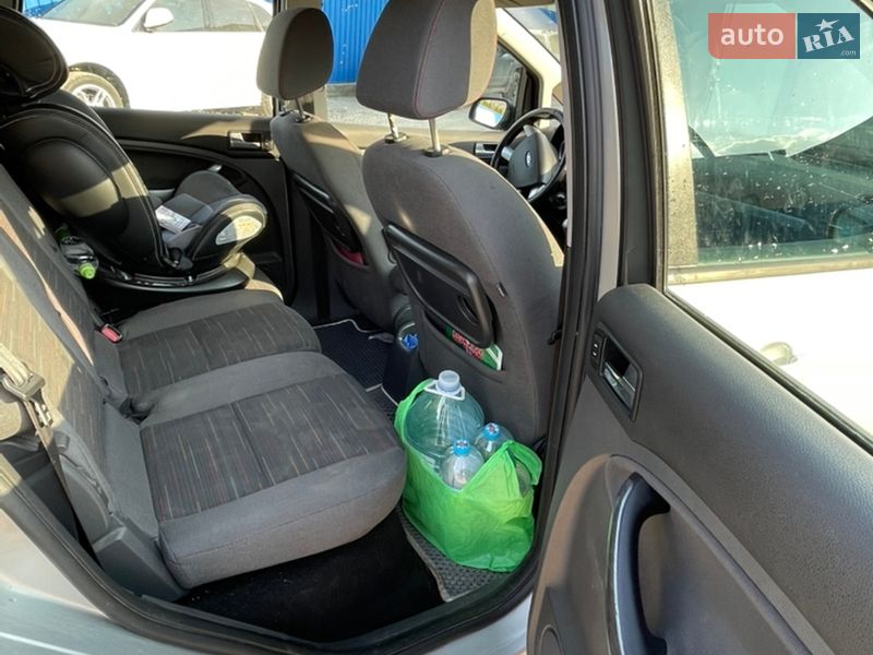 Минивэн Ford C-Max 2008 в Каменец-Подольском фото 13 Минивэн Ford C-Max 2008 в Каменец-Подольском