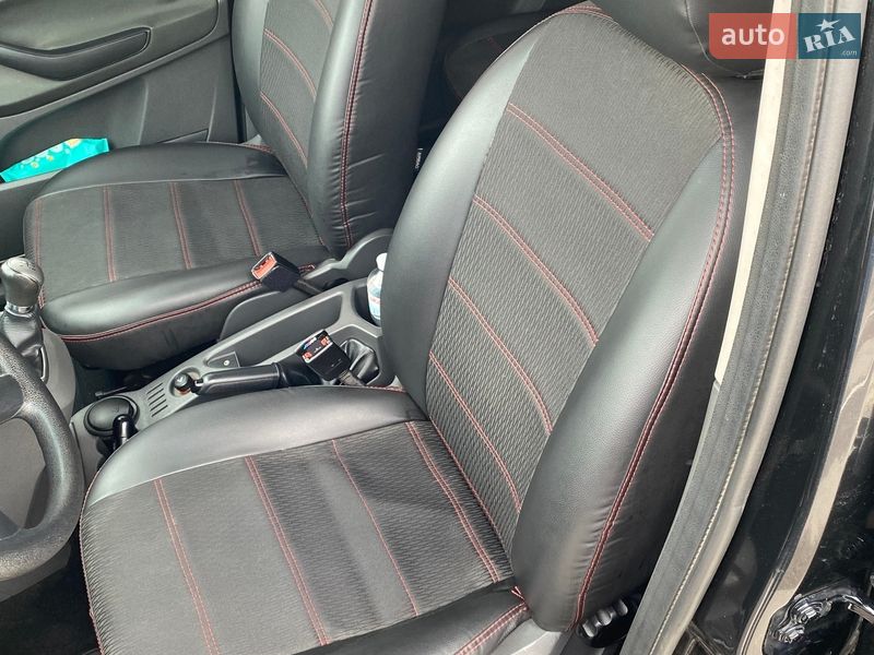 Минивэн Ford C-Max 2008 в Запорожье фото 38 Минивэн Ford C-Max 2008 в Запорожье