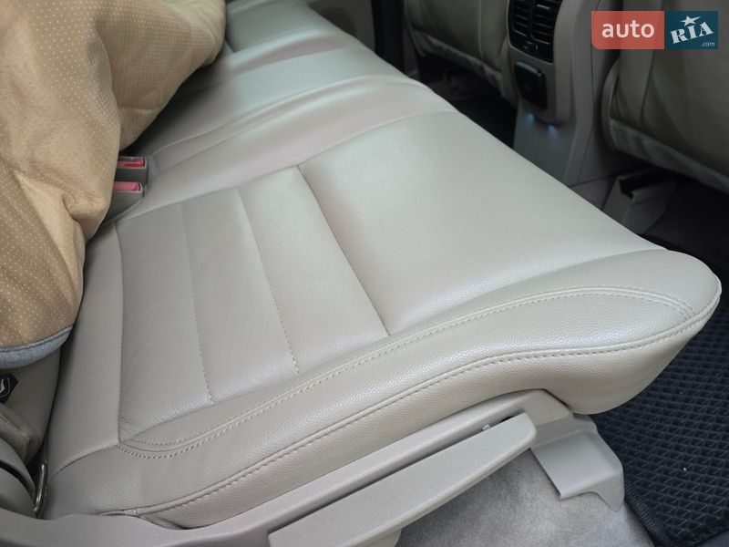 Мінівен Ford C-Max 2013 в Одесі фото 11 Мінівен Ford C-Max 2013 в Одесі