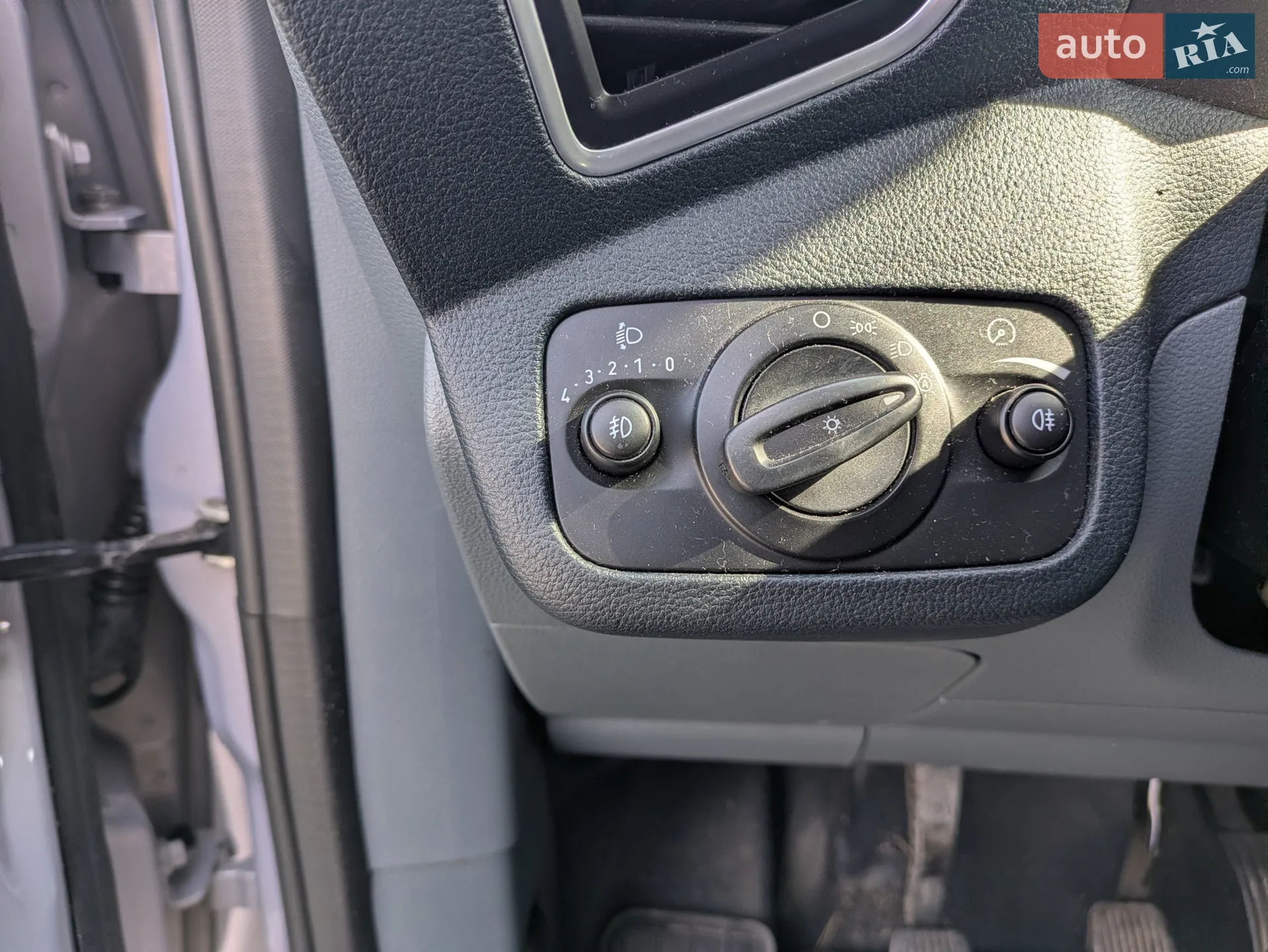 2012 Ford C-MAX - мініатюра 27