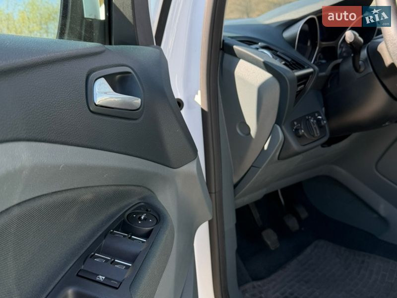 Мінівен Ford C-Max 2011 в Луцьку