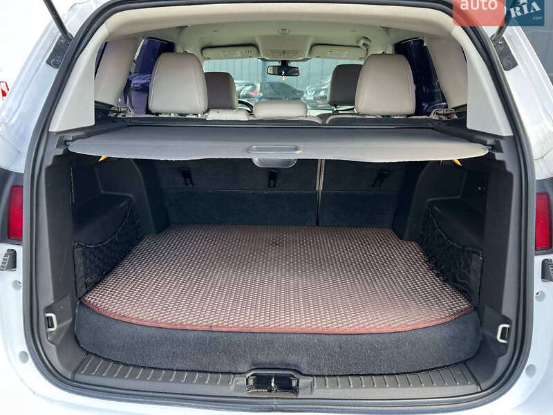 Минивэн Ford C-Max 2013 в Львове
