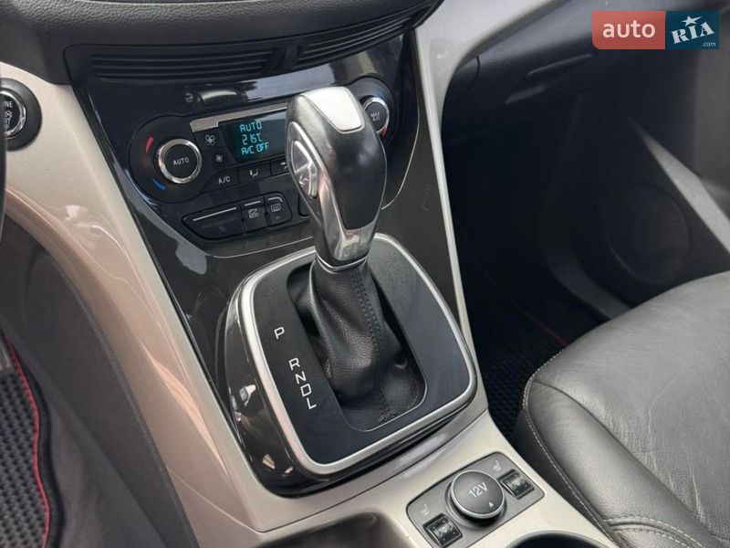 Минивэн Ford C-Max 2016 в Южном
