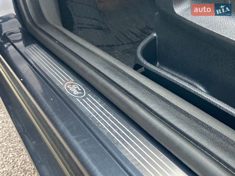 Мінівен Ford C-Max 2009 в Кам'янець-Подільському