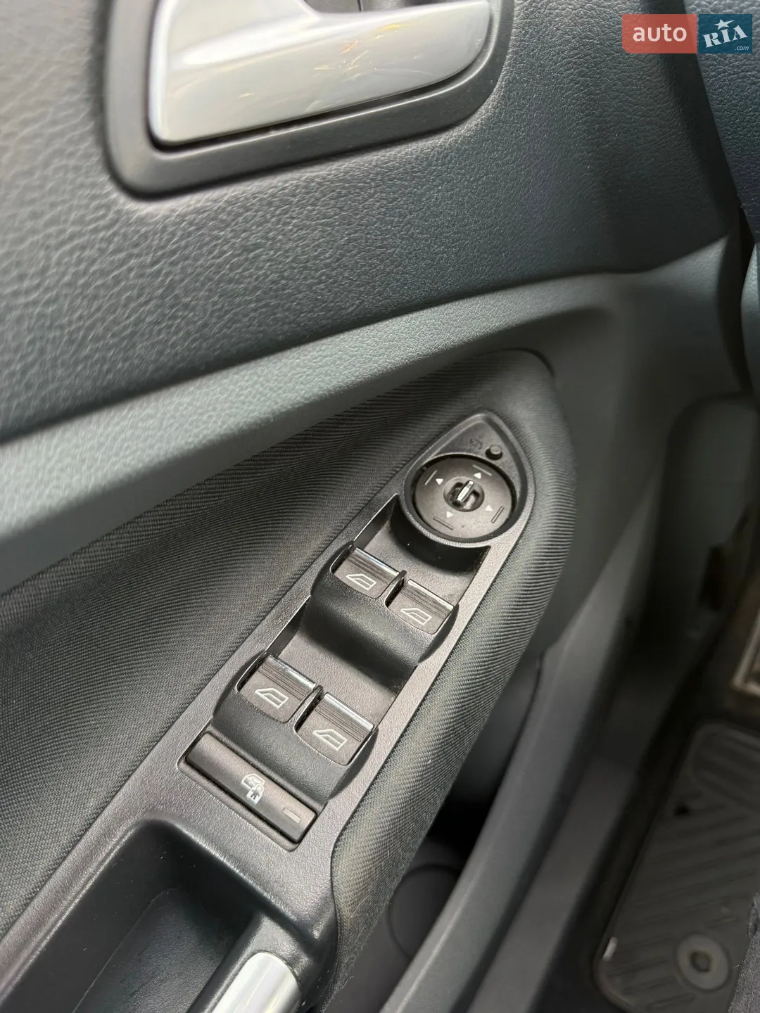 2012 Ford C-MAX - мініатюра 20