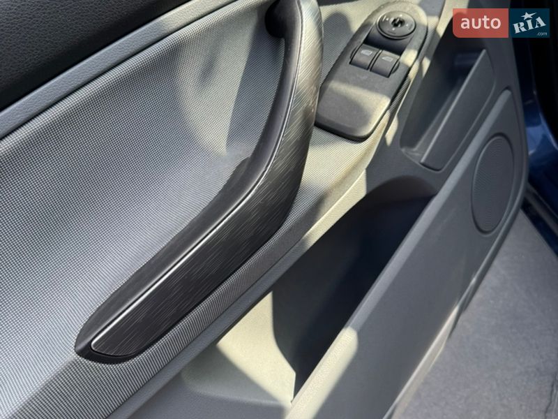 Минивэн Ford C-Max 2007 в Киеве