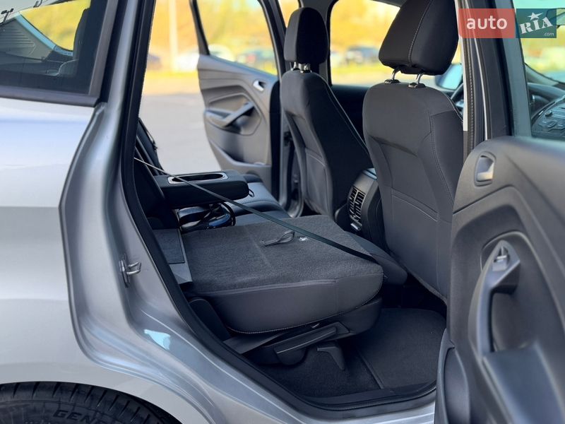 Мінівен Ford C-Max 2017 в Києві