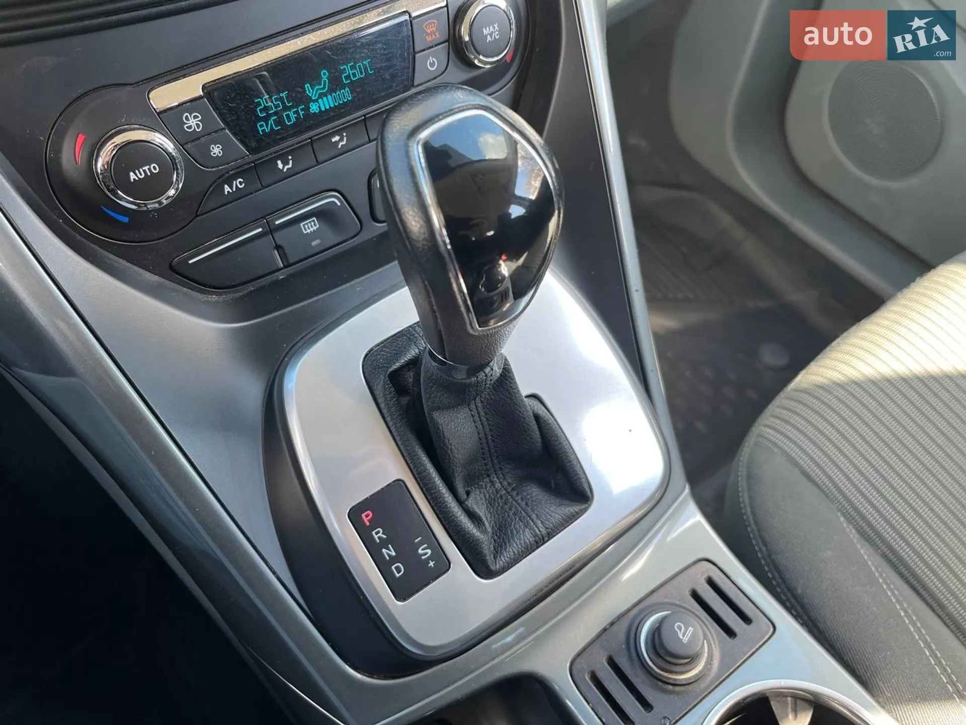 2013 Ford C-MAX - мініатюра 25