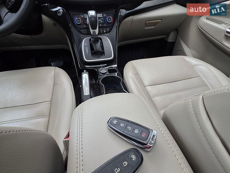 Минивэн Ford C-Max 2017 в Киеве