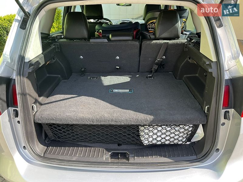 Минивэн Ford C-Max 2013 в Дрогобыче