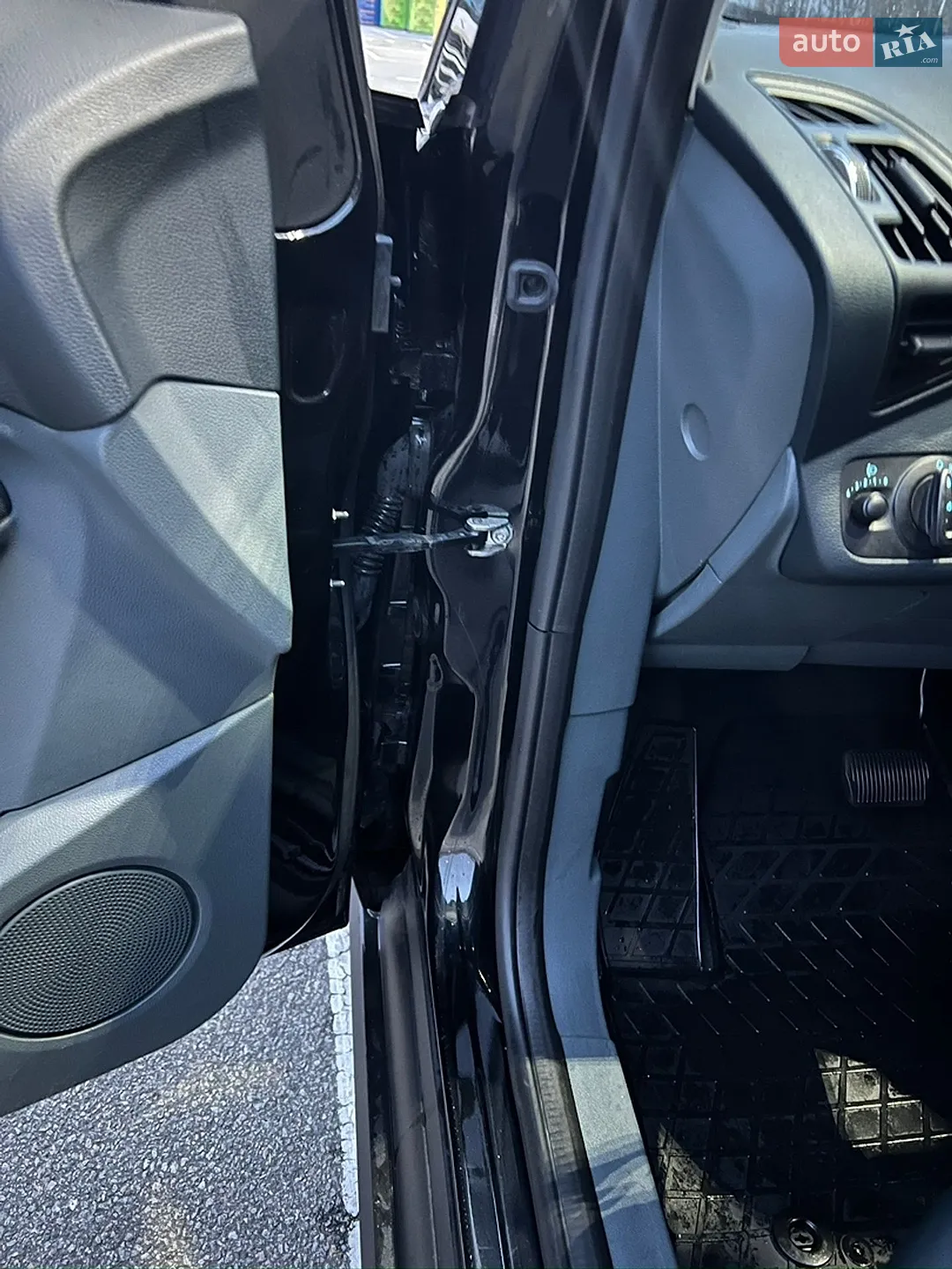 2011 Ford C-MAX - мініатюра 11