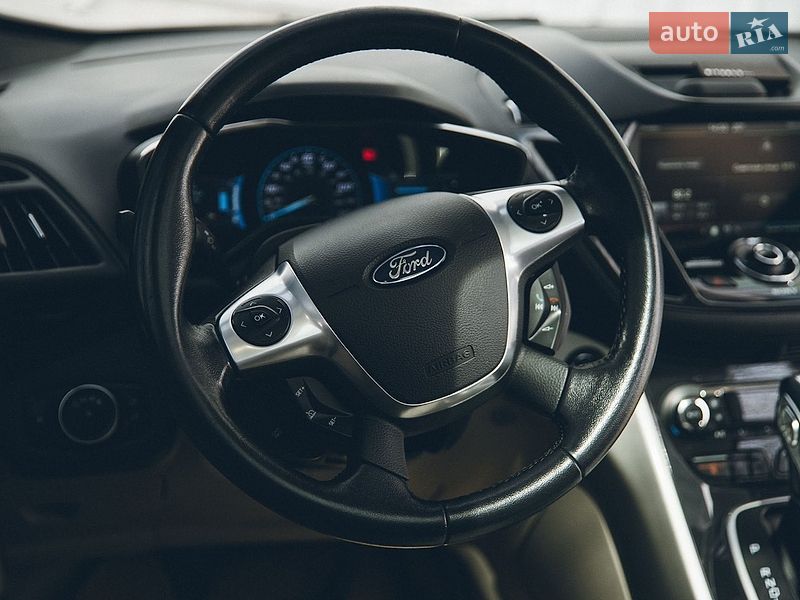 Минивэн Ford C-Max 2015 в Измаиле