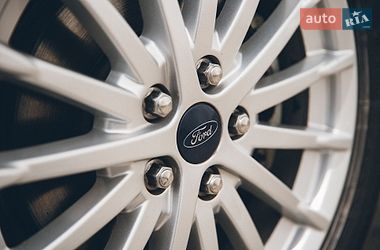 Минивэн Ford C-Max 2015 в Измаиле