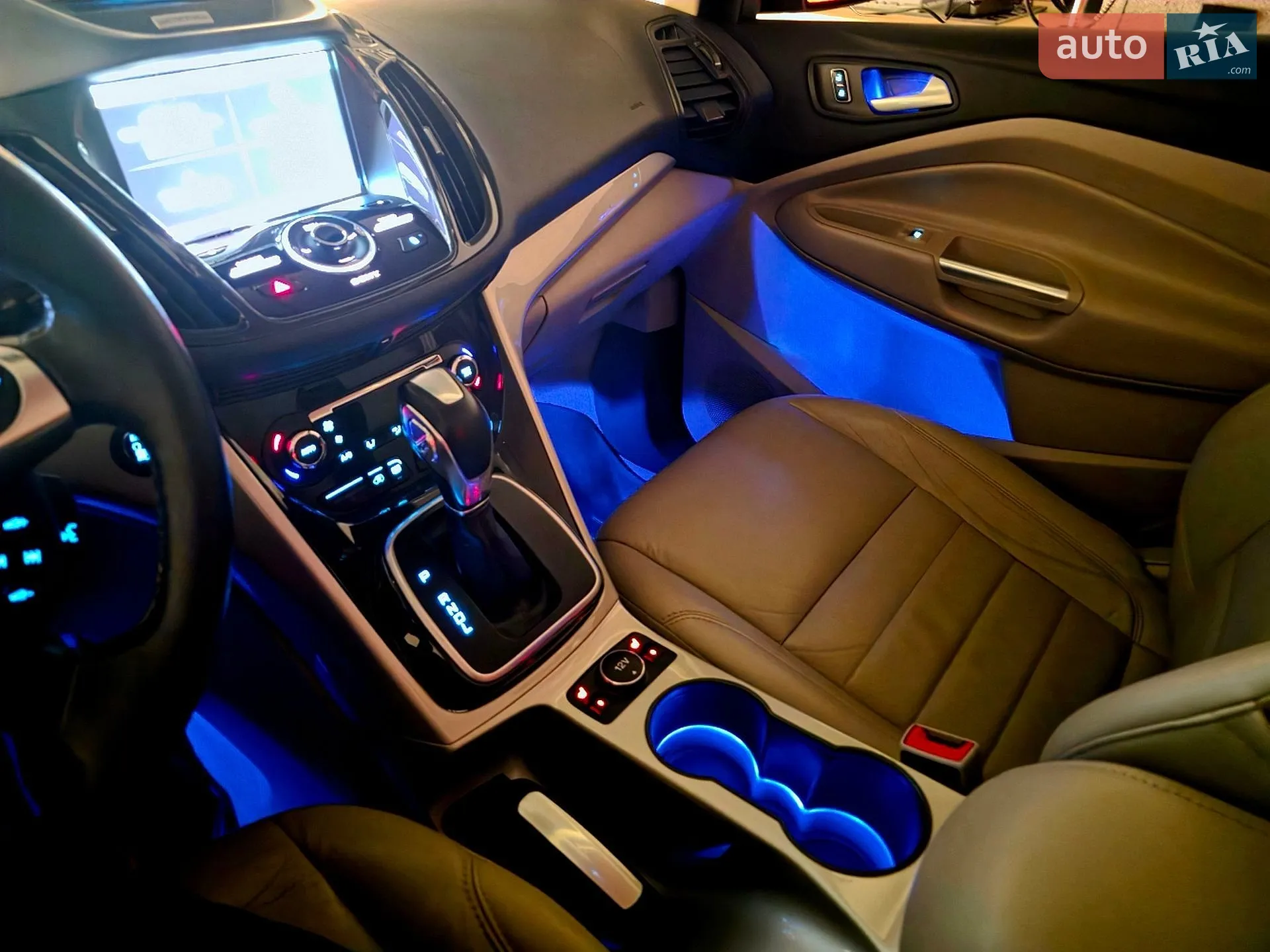 2015 Ford C-MAX - мініатюра 30