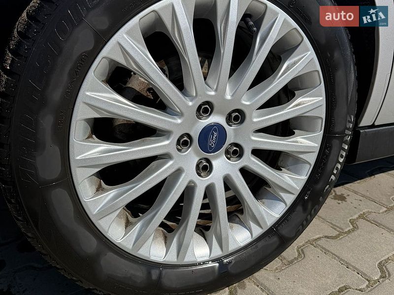 Минивэн Ford C-Max 2012 в Дрогобыче