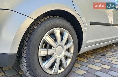 Минивэн Ford C-Max 2006 в Гнивани