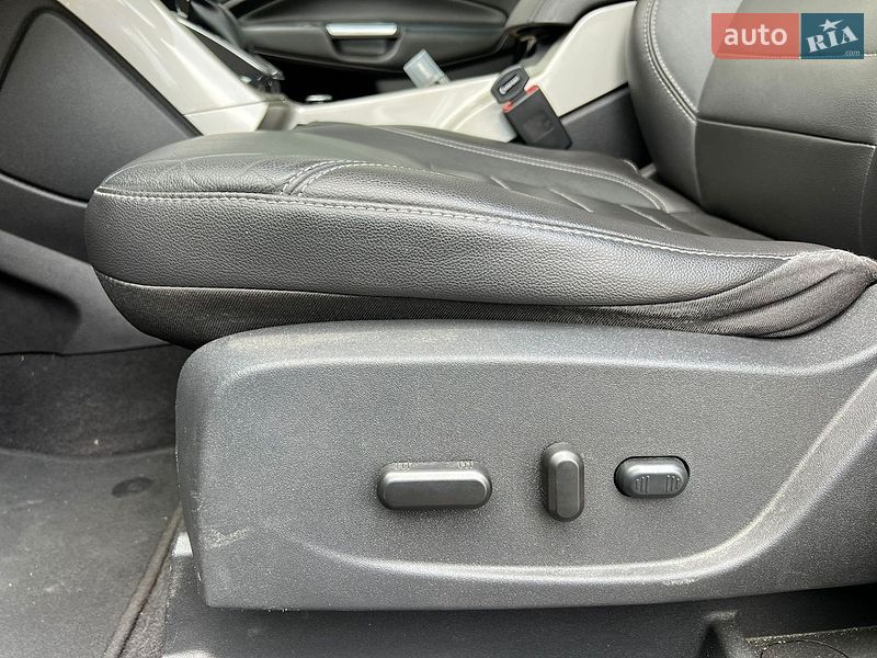 Мінівен Ford C-Max 2016 в Запоріжжі
