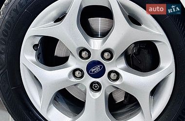 Минивэн Ford C-Max 2014 в Стрые