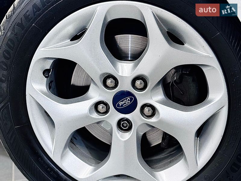 Минивэн Ford C-Max 2014 в Стрые